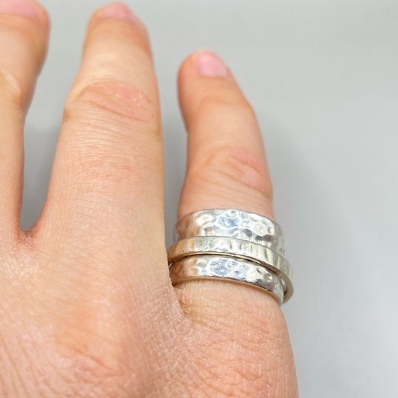 Silpada Hammered Sterling Silver and 14K Gold Spinner Ring - Picture 7 of 8